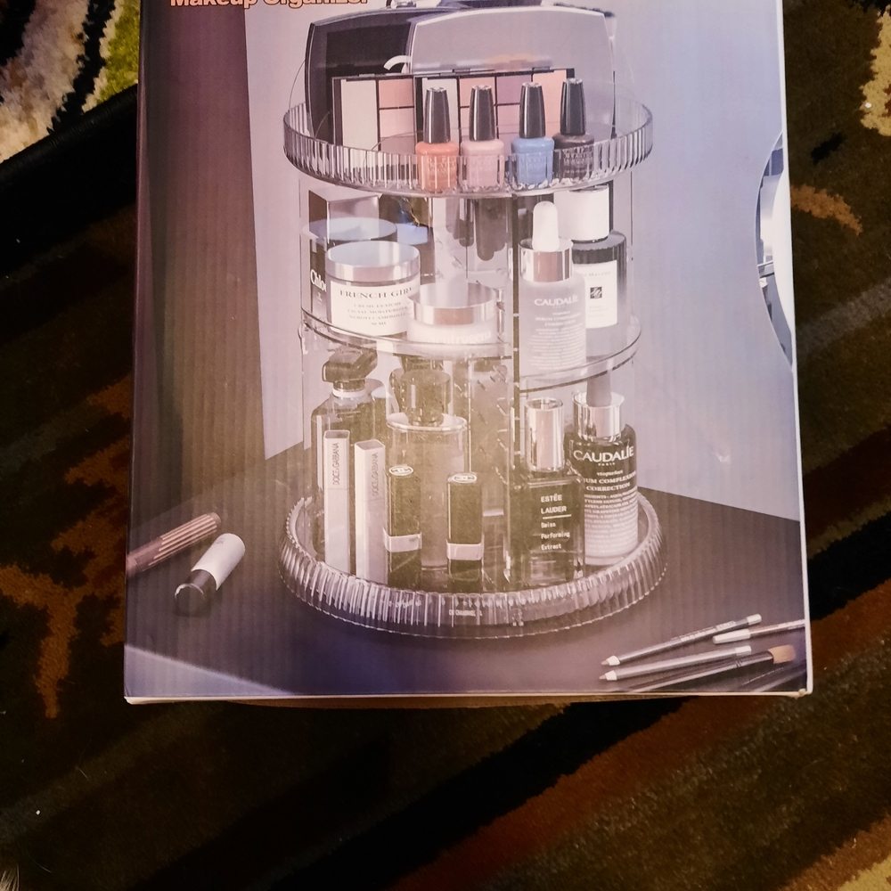 Rotating Makeup Organizer